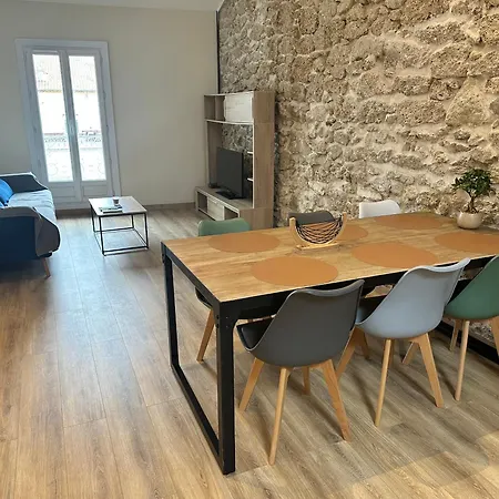 Large Renovated In The Heart Of * Beziers